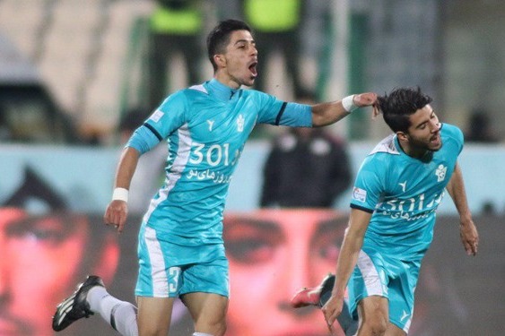  پیکان2 - گل گهر صفر  پیکان بازی شش امتیازی را برد  گل گهر فانوس بدست شد