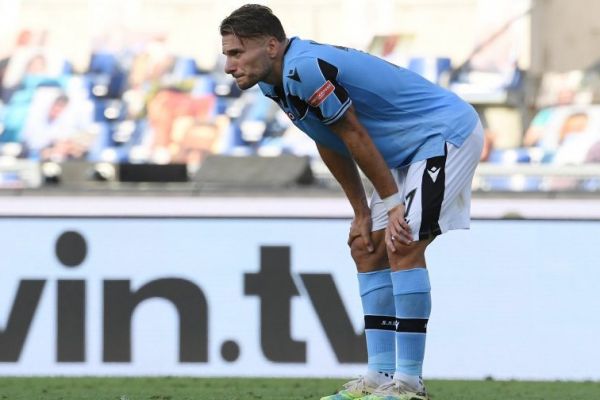 توهین هواداران لاتزیو به مهاجم تیمشان؛ ایموبیله به خانوادهام کاری نداشته باشید