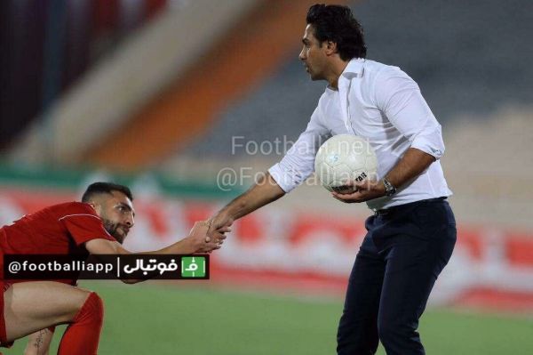  وقتی فرهاد مجیدی اعتقادی به ماسک زدن ندارد