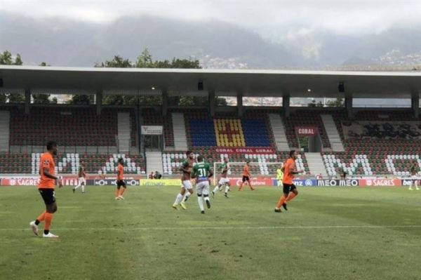 لیگ برتر پرتغال تساوی ماریتیمو و ریوآوه در حضور عابدزاده و طارمی