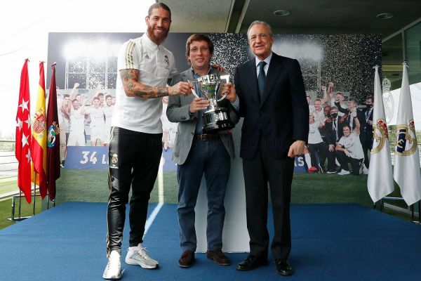 شوخی شهردار مادرید با راموس باید 10 ثانیه از فوتبالت را پاک کنم