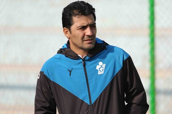 سرپرست پیکان گونه علیمحمدی شکست، محمدی هم سه هفته نیست