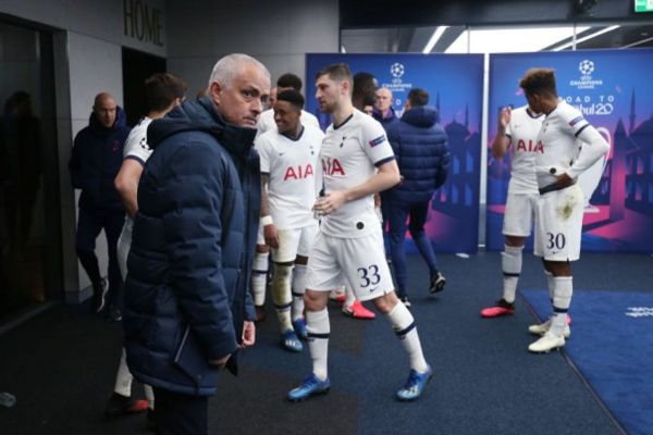 فیلم لو رفته از مورینیو در رختکن تاتنهام باید مثل یک مشت عوضی بازی کنید