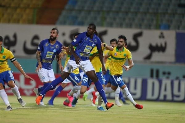 ورمرزیار وقتی پول نداریم نباید بازیکن و مربی خارجی استخدام کنیم