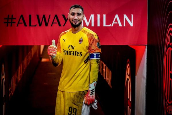  دوناروما  به بستن بازوبند کاپیتانی میلان افتخار می‌کنم