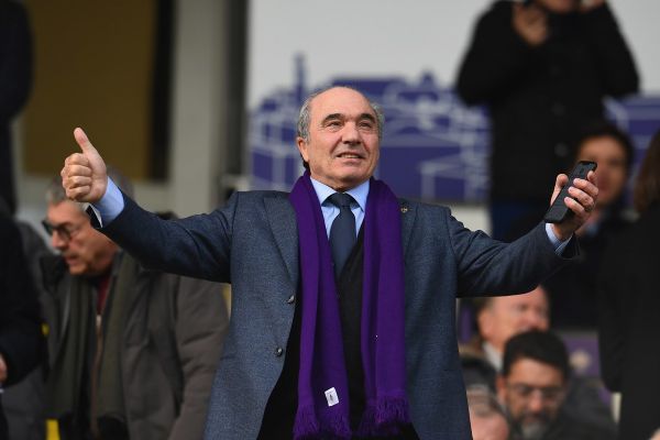 عصبانیت شدید مالک فیورنتینا VAR برای همه یکسان نیست مردم من را مسخره میکنند