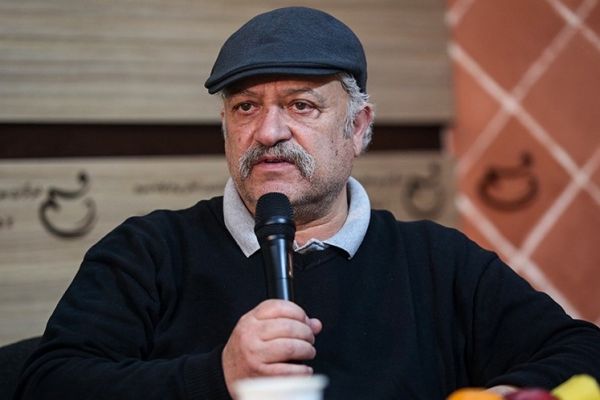 فروتن بازیکنی را میشناسم که سر باختش شرط میبندد