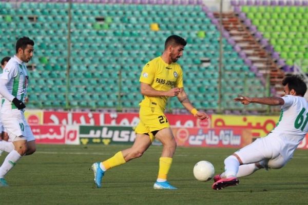  همتی  استقلال بازیکنان خیلی خوبی دارد و پتانسیل قهرمانی داشت