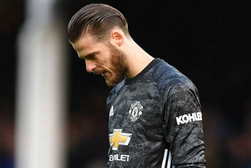  پیتر اشمایکل  با دخیا در منچستر یونایتد منصفانه رفتار نمی‌شود