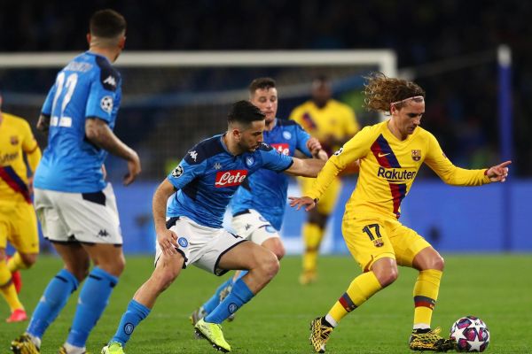 مدیر ناپولی بازی برگشت مقابل بارسلونا نباید در نیوکمپ برگزار شود