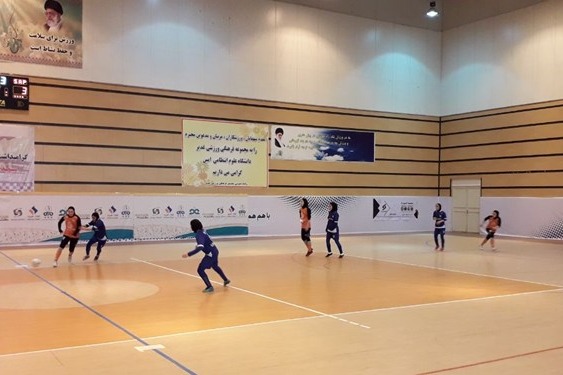  پلی آف فوتسال بانوان مس رفسنجان راهی فینال شد