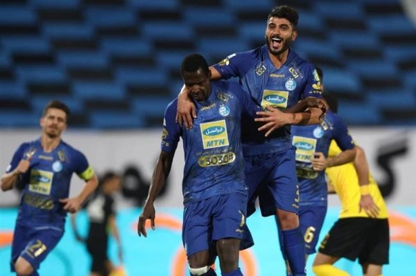  ای اف سی   استقلالِ ۱۰ نفره گام مهمی برای نایب‌قهرمانی برداشت