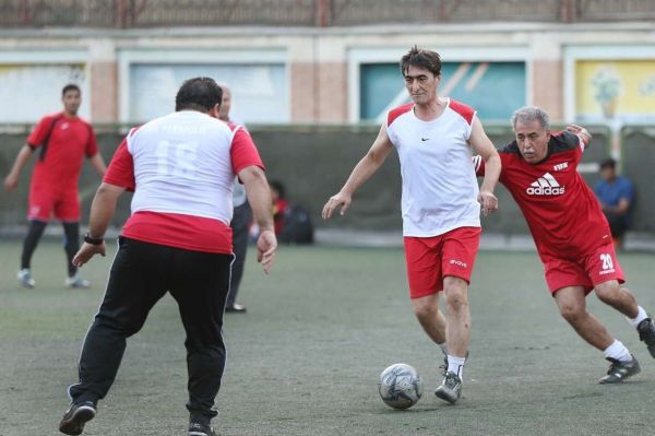  ناصر محمدخانی  پرسپولیس از الان باید به فکر موفقیت در لیگ قهرمانان آسیا باشد