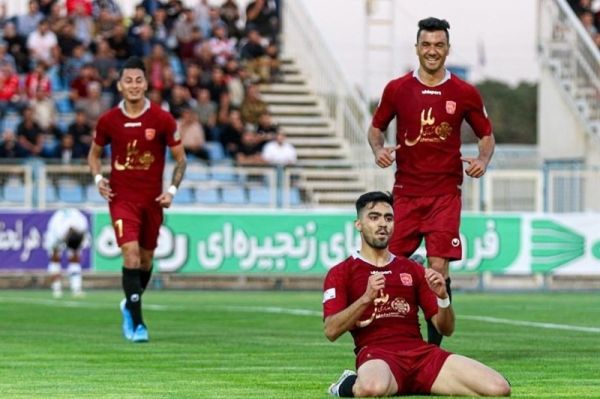  مهربان  فصل خوبی نداشتم و از عملکردم راضی نیستم