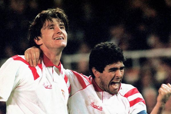 نوستالژی؛ ۲ اسطوره فوتبال آرژانتین و کرواسی در یک قاب