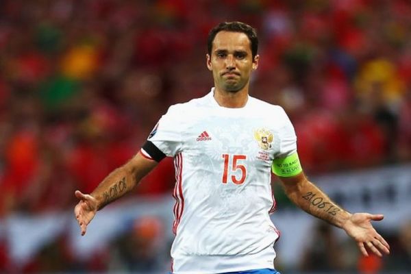 عکس احتمال بازداشت کاپیتان سابق روسیه پس از زخمی کردن داور