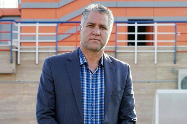 مدیرعامل مس کرمان به مدیرعامل علم و ادب فشار آوردند که حرفش را پس بگیرد