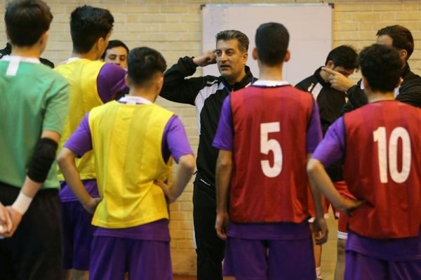 صانعی برای جام جهانی فوتسال بابد به فکر بازیهای تدارکاتی بهتری باشیم