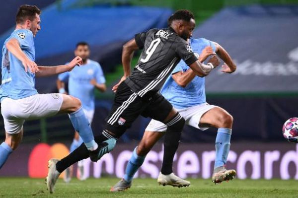  کارشناس داوری  گل دوم لیون مقابل منچسترسیتی باید مردود می شد