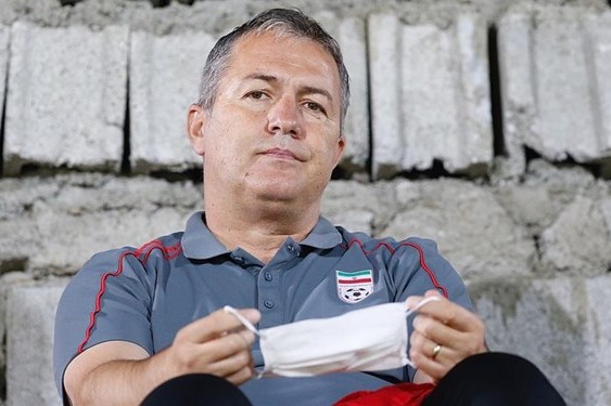 حواشی پیکان - سپاهان سرمربی تیم ملی تماشاگر تقابل دو تیم