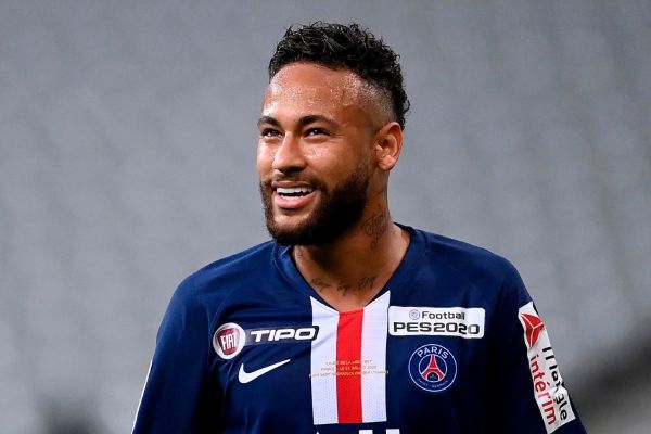 تافارل نیمار فوق ستاره است و برنده آینده جایزه بهترین بازیکن خواهد بود