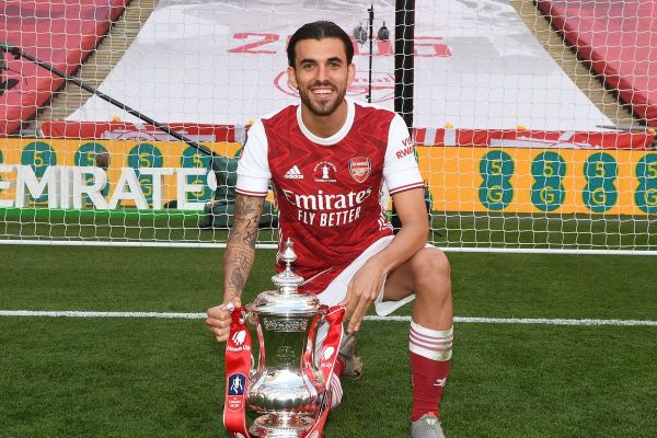  آرسنال هافبک رئال مادرید را برای یک فصل دیگر می‌خواهد