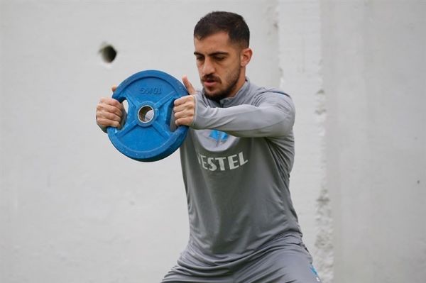 رسانه ترکیهای مجید حسینی تا چند روز دیگر به سمپدوریا میرود