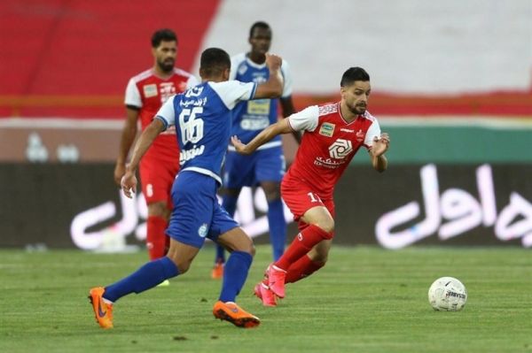 کامیابینیا در تیررس فولاد