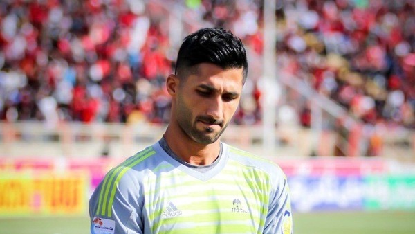 رشید مظاهری در تیررس استقلال حسینی دوباره به نیمکت پیچ می شود