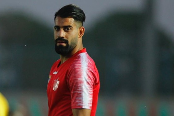 کنعانیزادگان حاضرم 10 سال قرارداد سفید امضاء کنم اما خانواده هم دارم