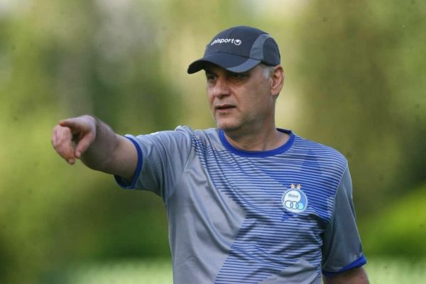  نامجو ‌مطلق سرمربی موقت استقلال در لیگ قهرمانان آسیا شد