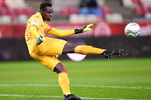 چلسی جانشین کپا را انتخاب کرد دروازه بان سنگالی