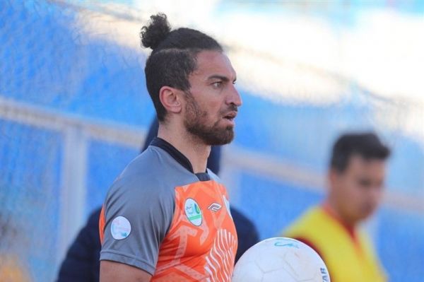  شفیعی  از هند و یک کشور خارجی دیگر پیشنهاد دارم