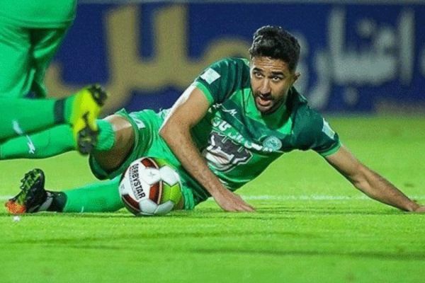 محمدی بوناچیچ فحش داد، من هم جوابش را دادم از اینکه به استقلال نرفتم پشیمان نیستم