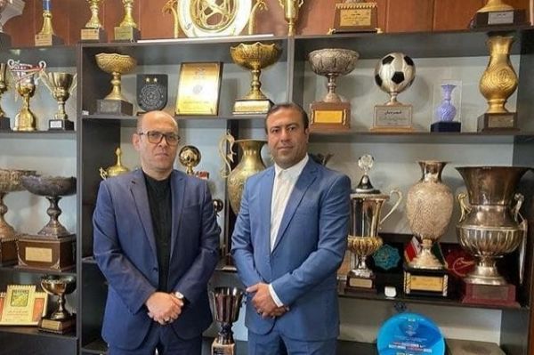  حمله استوری وار معاون سابق استقلال به سعادتمند  چرا افزایش ۴۰۰ درصدی قراردادها