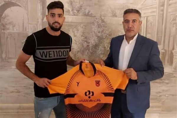 زاهدی شاگرد ربیعی شد