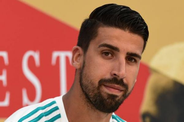  حمله نشریه ایتالیایی به خدیرا  تو مزدور هستی