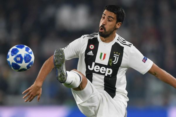 هافبک یوونتوس همچنان در برابر جدایی مقاومت میکند