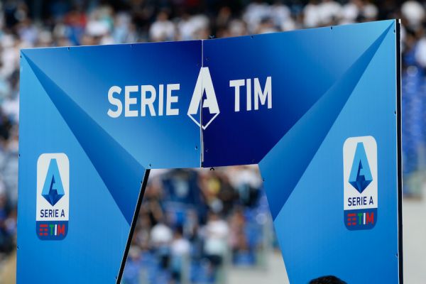  ایده فدراسیون فوتبال ایتالیا برای حضور تماشاگران  استفاده از ماسک شفاف