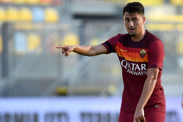  چنگیز اوندر در آستانه پوشیدن پیراهن لستر سیتی