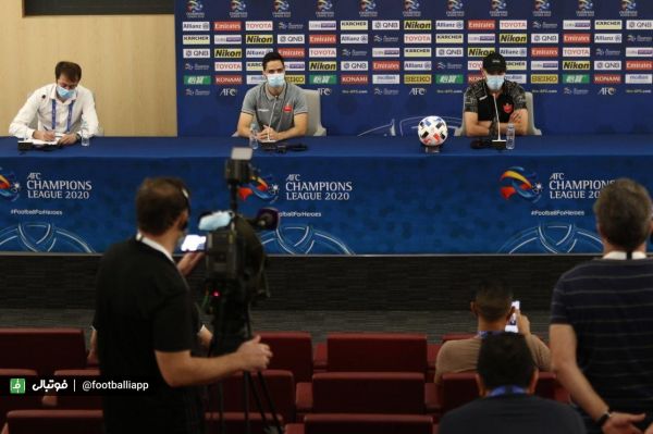  گزارش تصویری  نشست خبری سرمربی و بازیکن تیم پرسپولیس در قطر، 30 شهریور 99