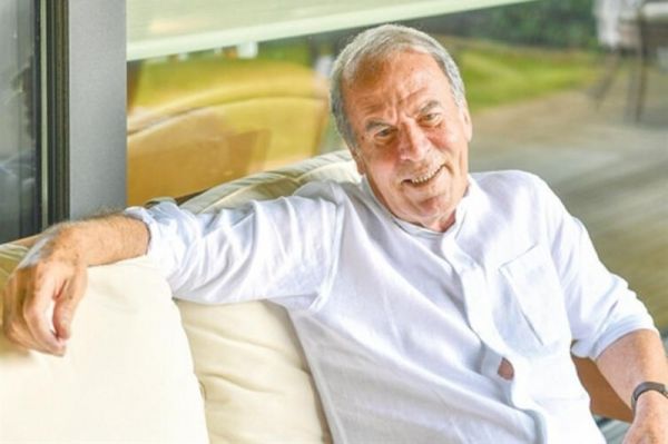  دنیزلی  سرمربیگری در ایران ماجراجویی کاملاً متفاوتی بود