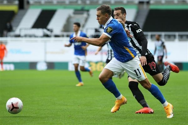  لیگ برتر انگلیس  برد قاطع برایتون در حضور ۴ دقیقه‌ای جهانبخش