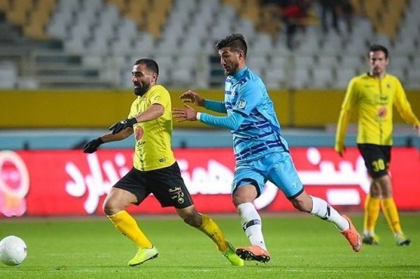  مغانلو در تست پزشکی باشگاه سانتا کلارا شرکت کرد