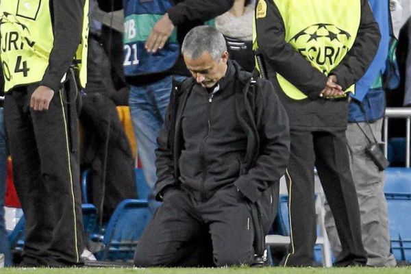 مورینیو بدترین لحظه کاریام شکست به همراه رئال مادرید در نیمه نهایی لیگ قهرمانان