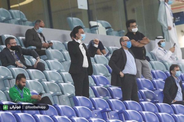 مذاکره با آلترناتیوها به نفع استقلال و مربیانش