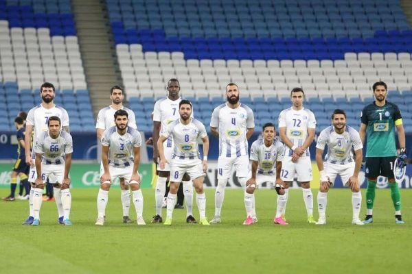  از کاروان استقلال در فرودگاه تست کرونا گرفته خواهد شد