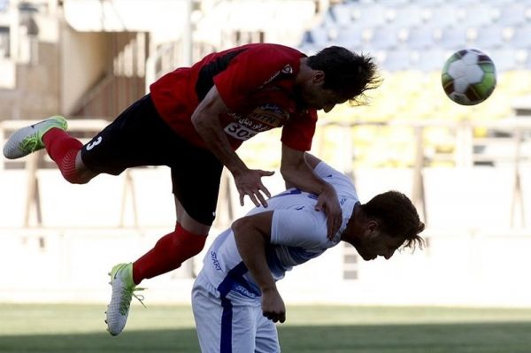  پرویزی  قنبری سه فصل دیگر با خوشه‌طلایی قرارداد دارد