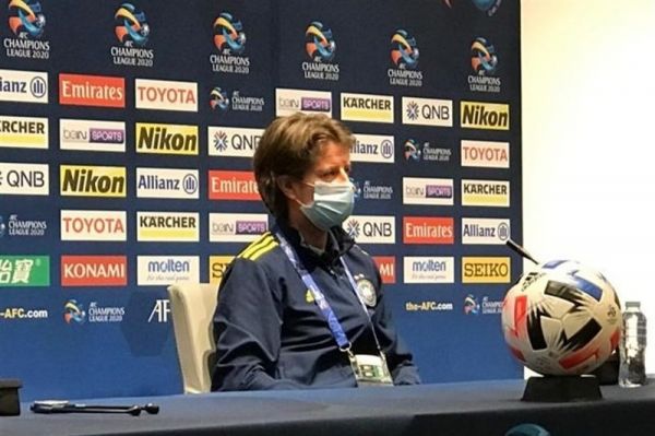  هویسترا  استفاده از VAR از این مرحله استاندارد دوگانه ایجاد می‌کند