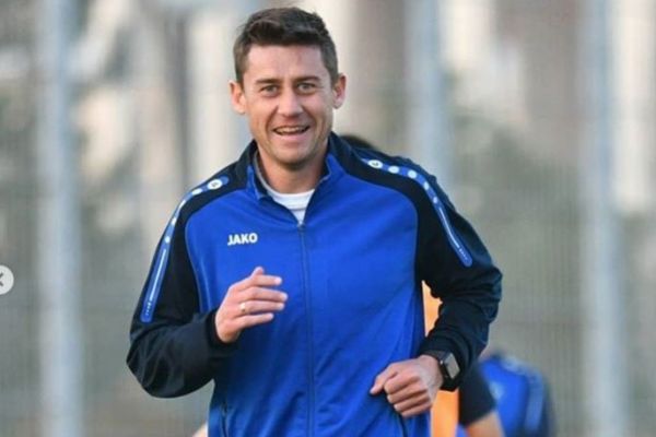 جباروف به کادرفنی ازبکستان اضافه شد بازیکن سابق استقلال مقابل ایران